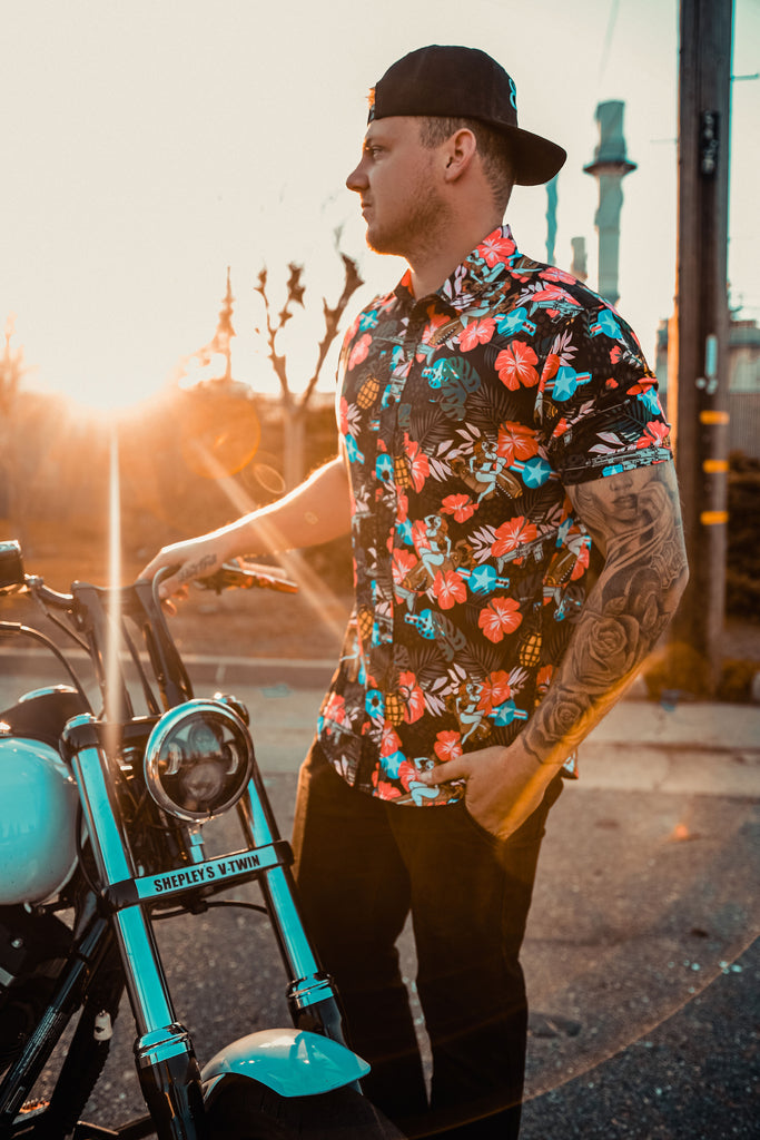 The TROPIC THUNDER Button up