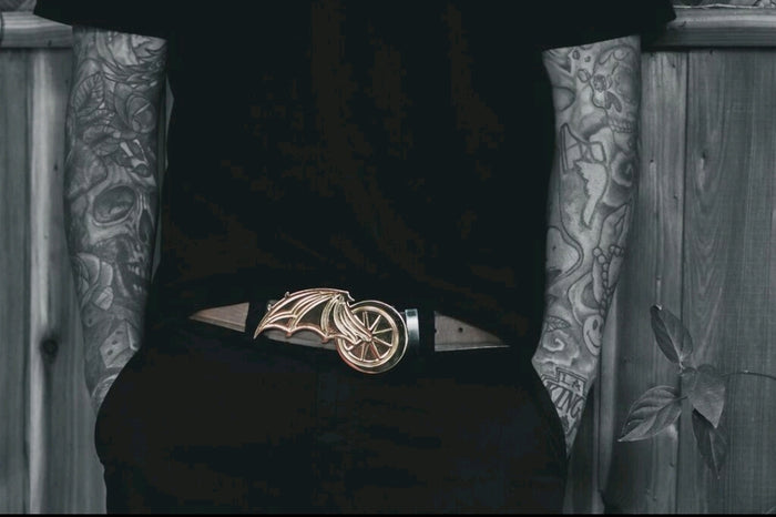 The "BLING" belt buckle